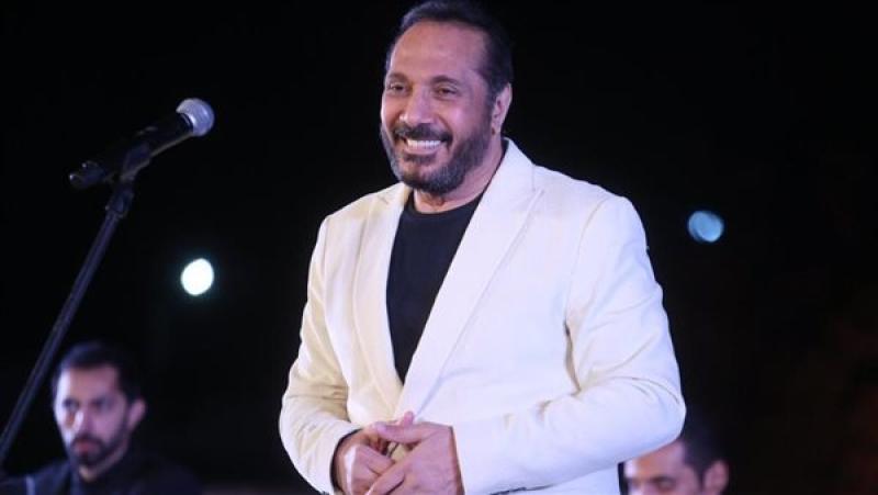 الأحد المقبل…”على الحجار” على مسرح نقابة الصحفيين برعاية قناة الحياة