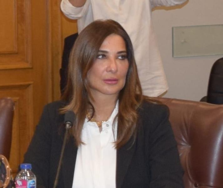 عضو بغرفة القاهرة تكشف ملامح خطة تعزيز دور المرأة في المعارض السلعية