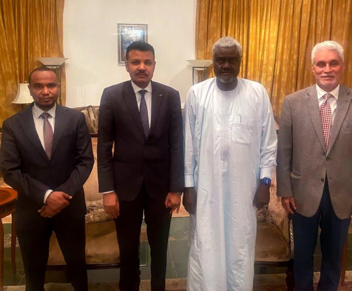إندلاع معركة بيانات دبلوماسية بين السودان و الإتحاد الأفريقي والإيجاد