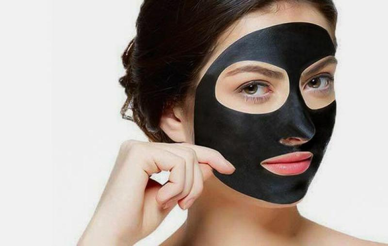 لبشرة خالية من الرؤؤس السوداء…. ماسك الجيلاتين والفحم