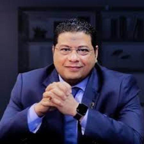 لجنة التطوير العقاري تدعم وتؤيد الرئيس السيسي في أي قرارات لخدمة مصر