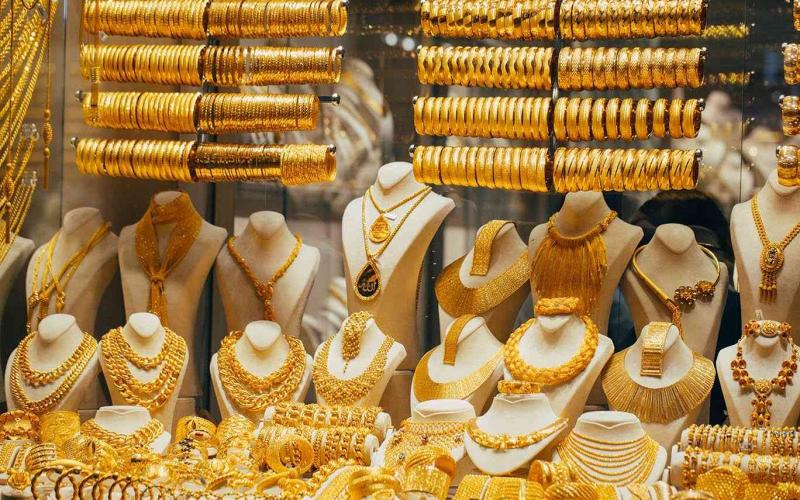 أسعار الذهب في مستهل تعاملات اليوم السبت 11/11/2023