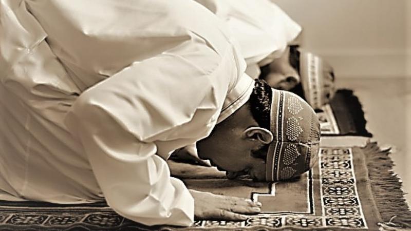 مواقيت الصلاة حسب التوقيت المحلي لعدد من المحافظات