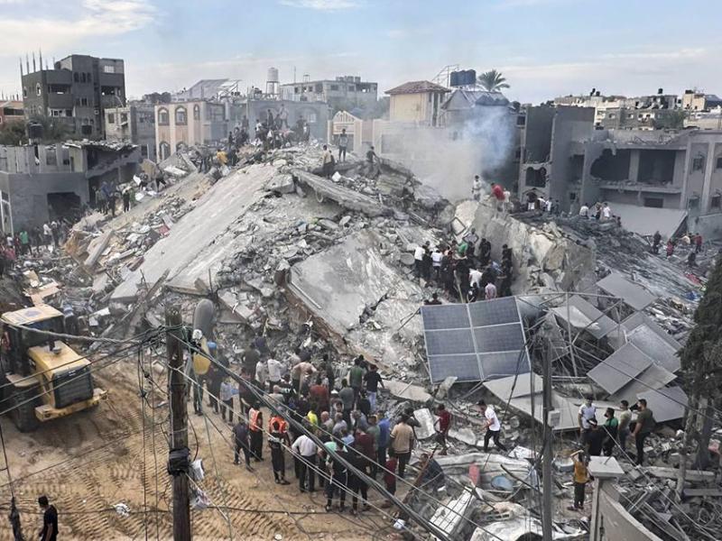 مجازر جديدة للاحتلال تسفر عن سقوط عشرات الشهداء في غزة