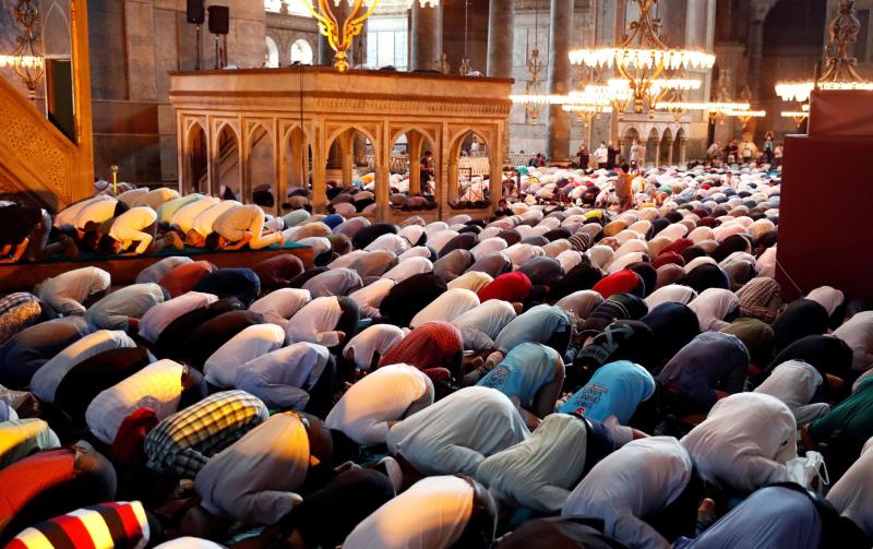 مواقيت الصلاة حسب التوقيت المحلي لعدد من المحافظات