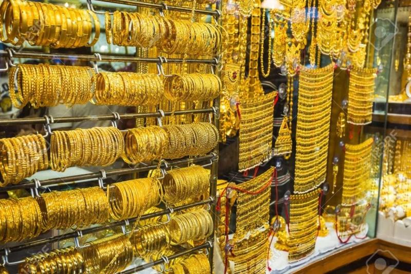 سعر الذهب اليوم الأربعاء 13/12/2023 في مستهل التعاملات