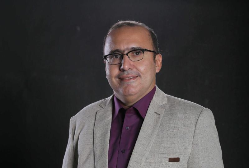 وليد الدالى يوضح تأثير التدخين السلبي علي الأوعية الدموية