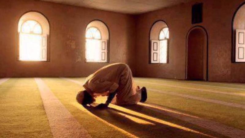 مواقيت الصلاة حسب التوقيت المحلي لعدد من المحافظات