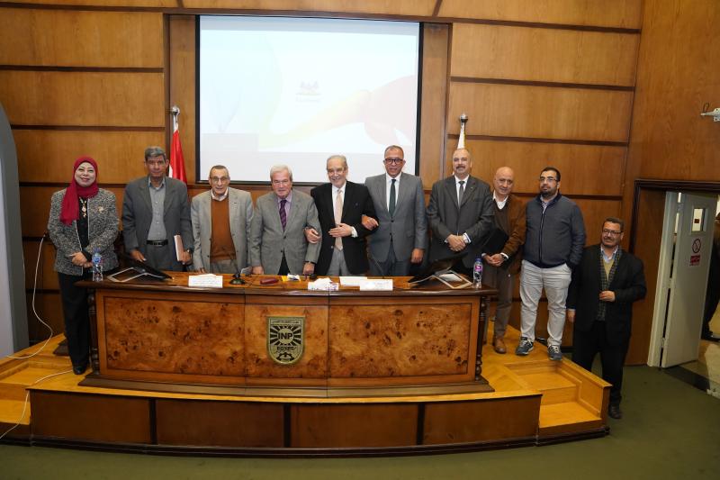 معهد التخطيط القومي يعقد الحلقة الثالثة من سمينار الثلاثاء حول ”آفاق الارتقاء بنظام التعليم العالي في ضوء التطورات التكنولوجية”