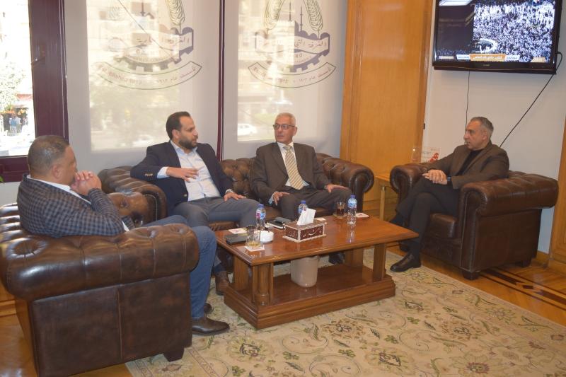 تعاون جديد بين غرفة القاهرة و”غرف دبي” لضخ استثمارات بالسوق المصري في مجال صيانة السيارات