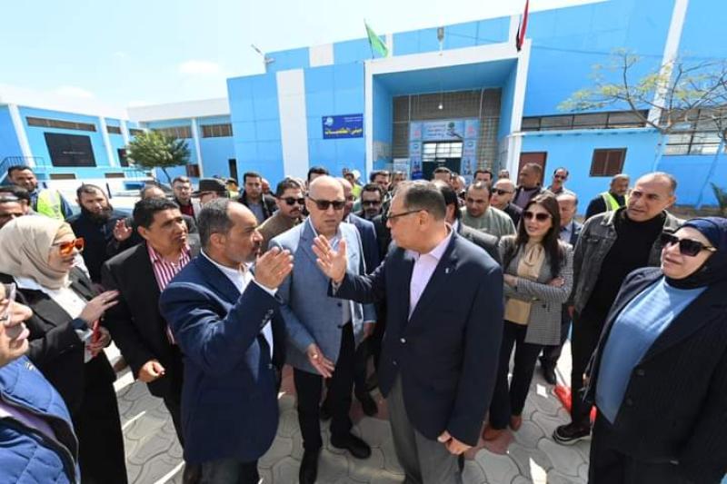 الجزار يتفقد محطة تنقية مياة العباسة بمركز أبو حماد