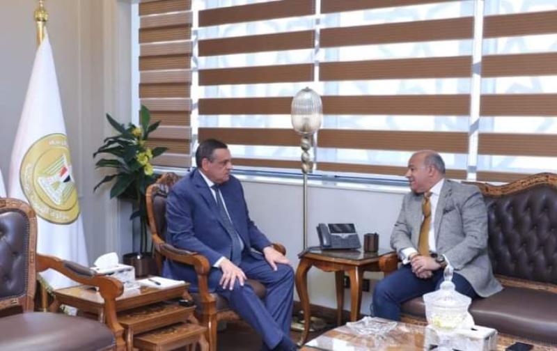 هشام آمنة يستقبل مساعد أول وزير التموين ورئيس جهاز تنمية التجارة الداخلية