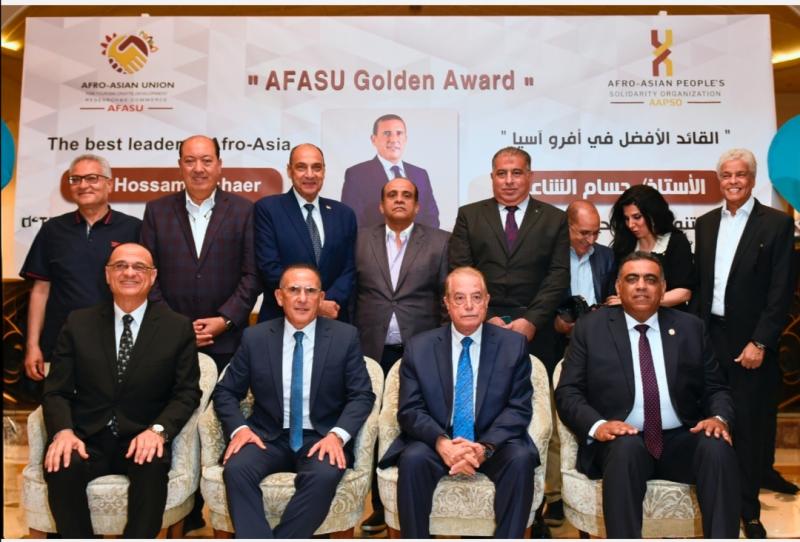 حسام الشاعر يفوز بجائزة ”AFASU” الذهبية لأفضل قائد تنمية سياحية بأفريقيا وآسيا