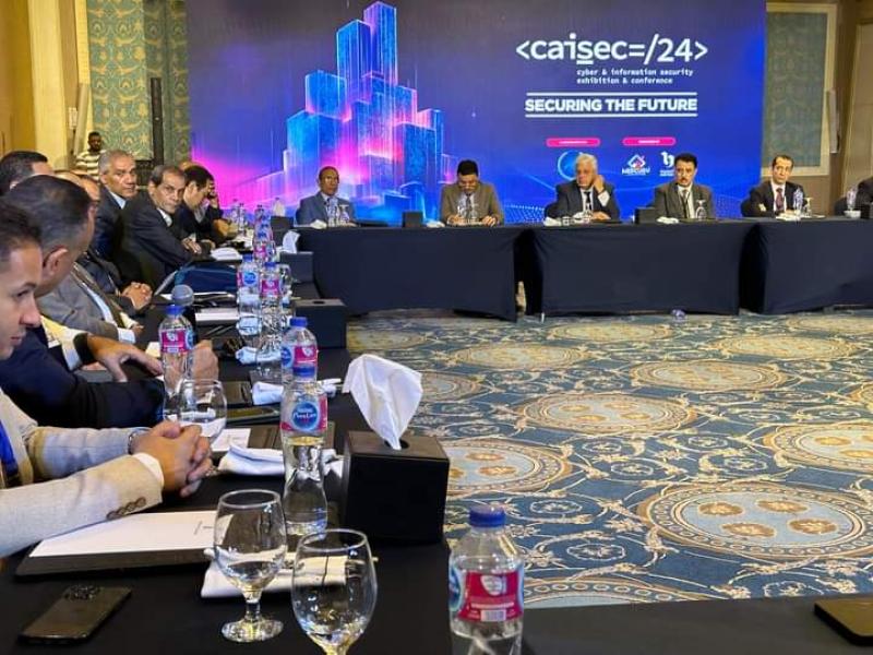 أيمن عاشور يشارك في فعاليات مؤتمر أمن المعلومات والأمن السيبراني