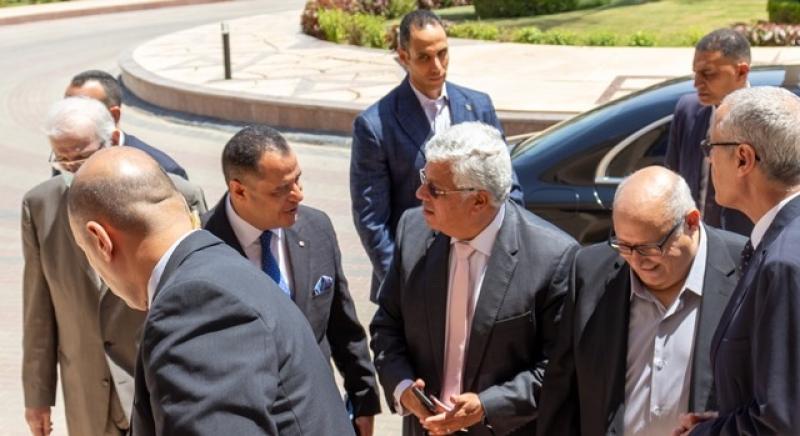 أيمن عاشور يرأس اجتماع مجلس الجامعات فى الجامعة المصرية الروسية