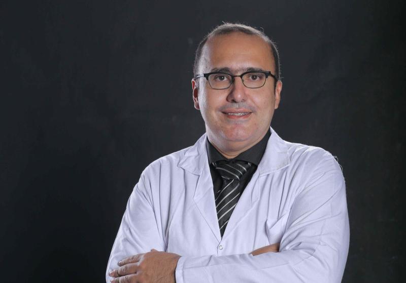الدكتور وليد الدالي يوضح كيفية علاج دوالي الساقين بالليزر ومميزاته