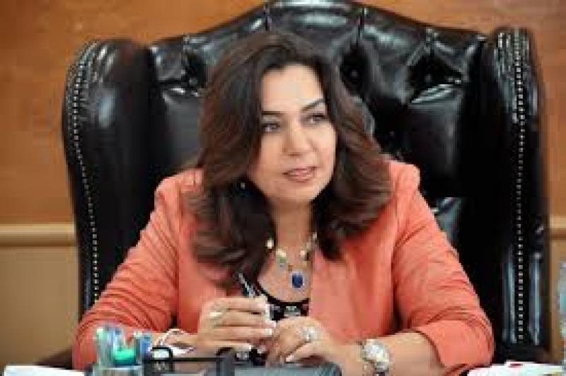 إجراء هام من وزيرة التنمية المحلية بعد تحريك سعر المنتجات البترولية